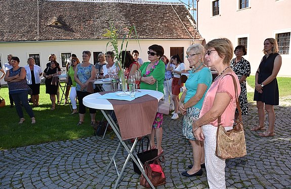 BM Susanne Raab zu Besuch in Hollabrunn BM Susanne Raab zu Besuch in Hollabrunn